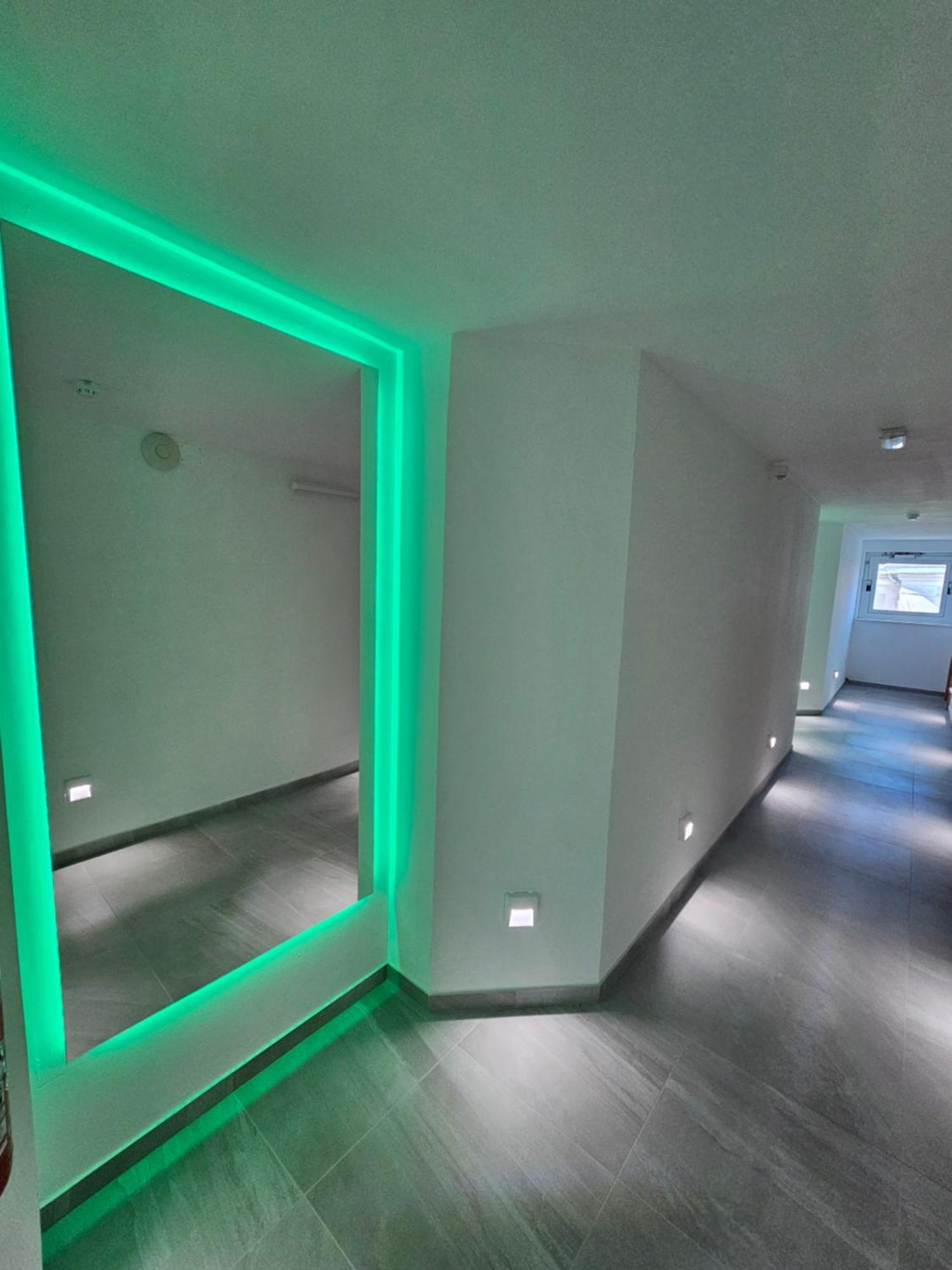 Hotel Tabor Сезана Экстерьер фото